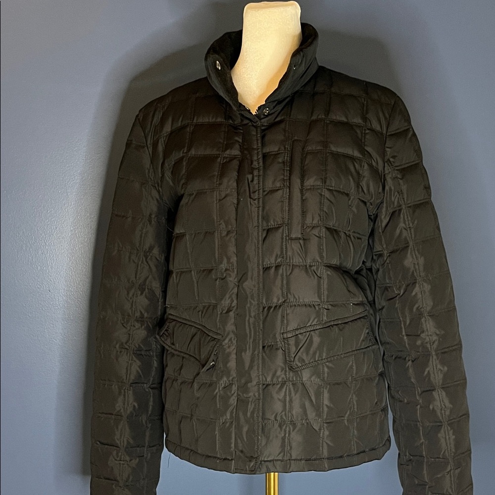 Kenneth Cole Reaction Blk quilted jacket, down lining, 3 pockets, flip up collar